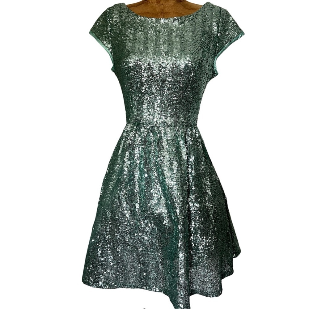 B. Smart Sparkling Sequin Green Mini Dress NWT 7